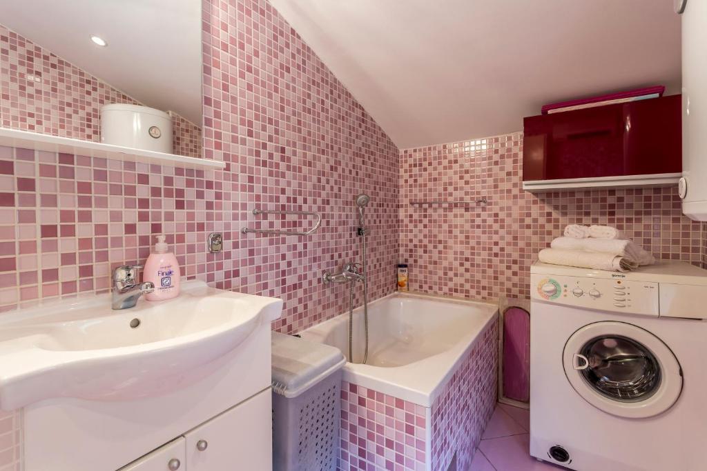 Apartments Sara - 19