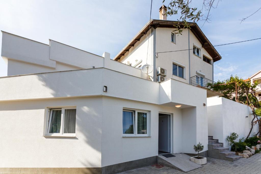 Budova, kde se apartmán nachází