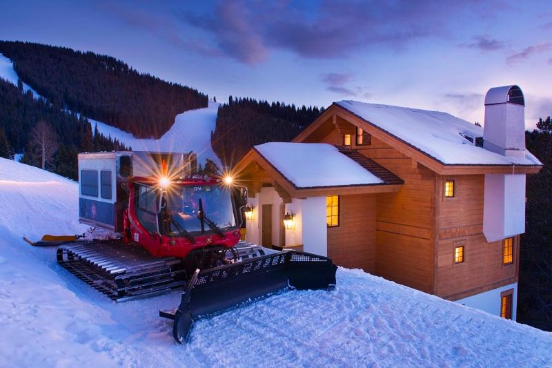 The Arrabelle at Vail Square, a RockResort v zimě