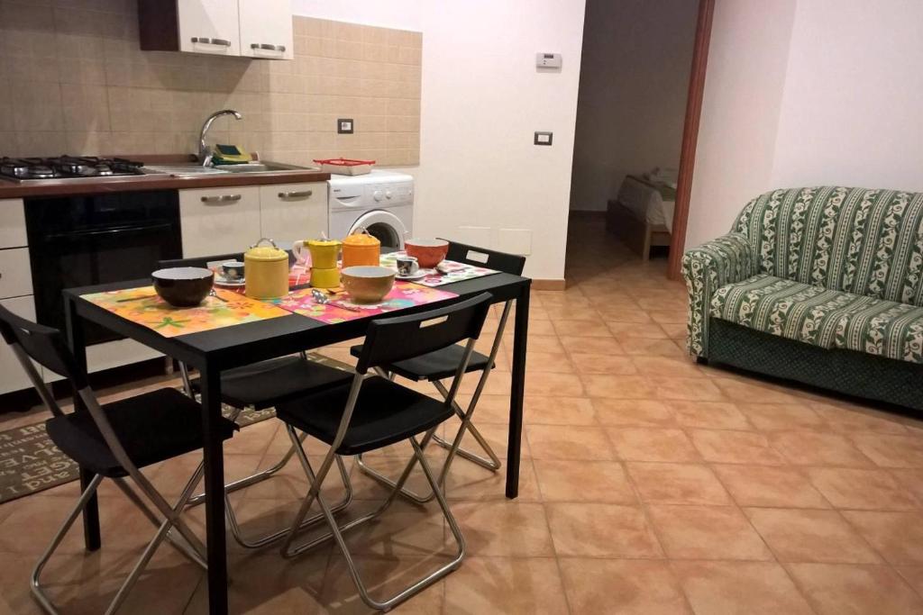 A cozinha ou kitchenette de B&B Glicini