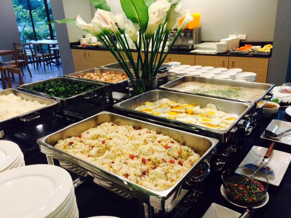 Livotel Hotel Kaset Nawamin Bangkok