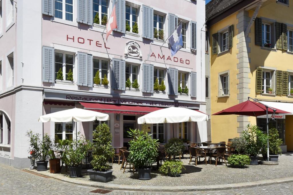 Budova, kde se aparthotel nachází