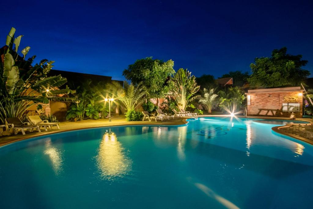 Bazén v ubytování La-or Resort nebo v jeho okolí