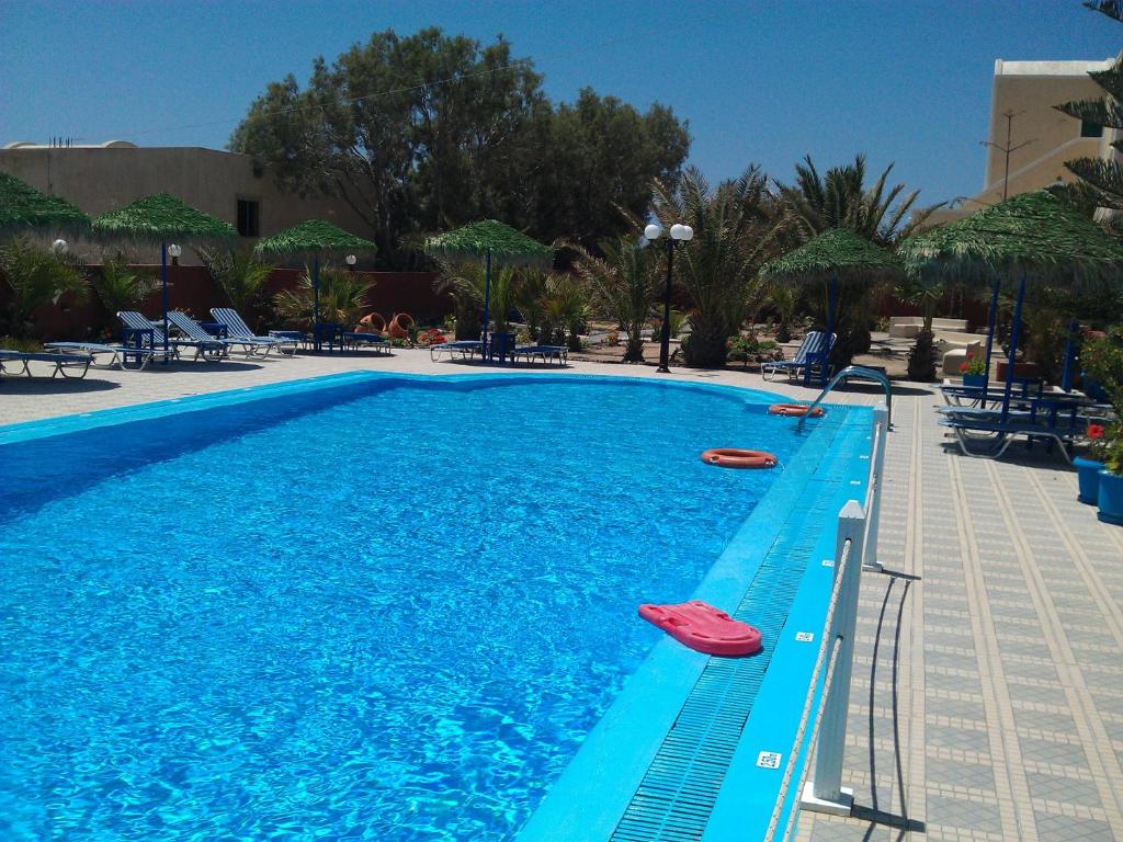 Basen w obiekcie Villa Michalis lub w pobliżu