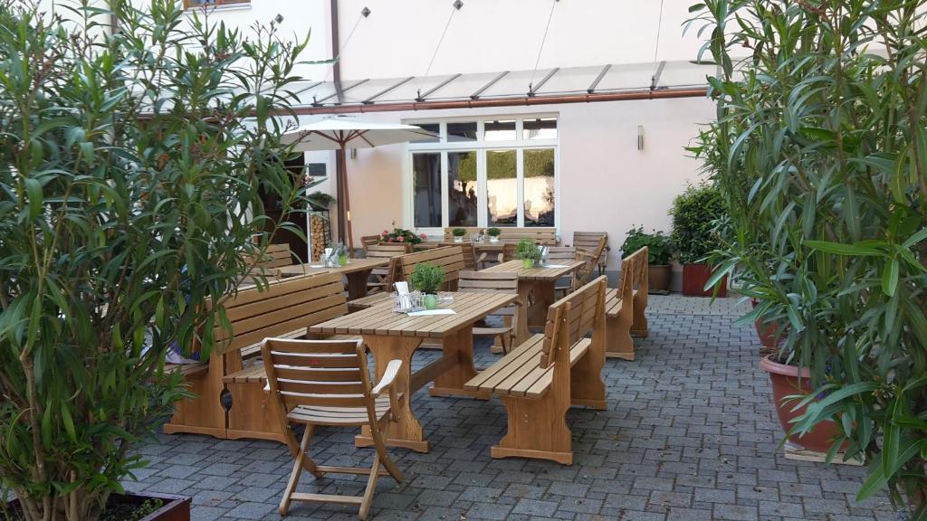 Zahrada ubytování Gasthaus und Hotel Göttler Josef