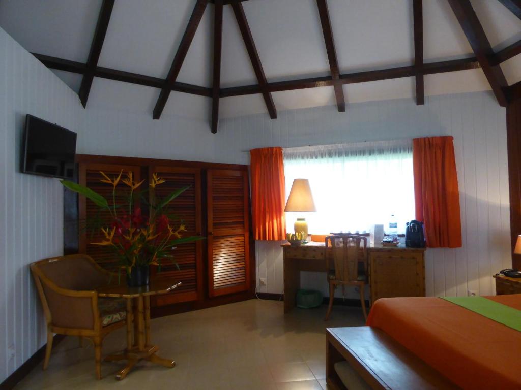 Club Santana Beach & Resort - Seaview Bungalow