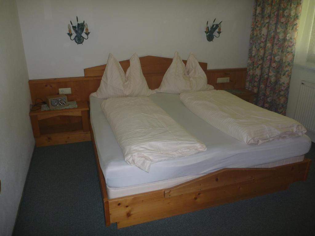 Postel nebo postele na pokoji v ubytování Haus Bellis