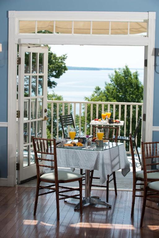 The Inn at Ocean's Edge photo