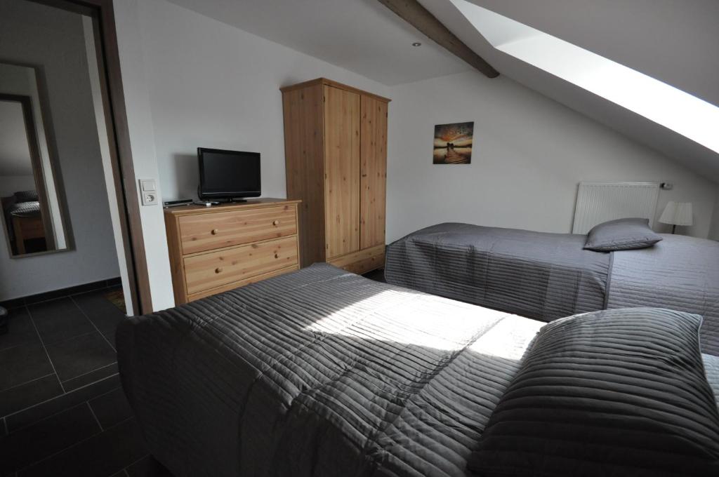 Landhaus Warndtwald Dependance - Apartamento De Dos Dormitorios