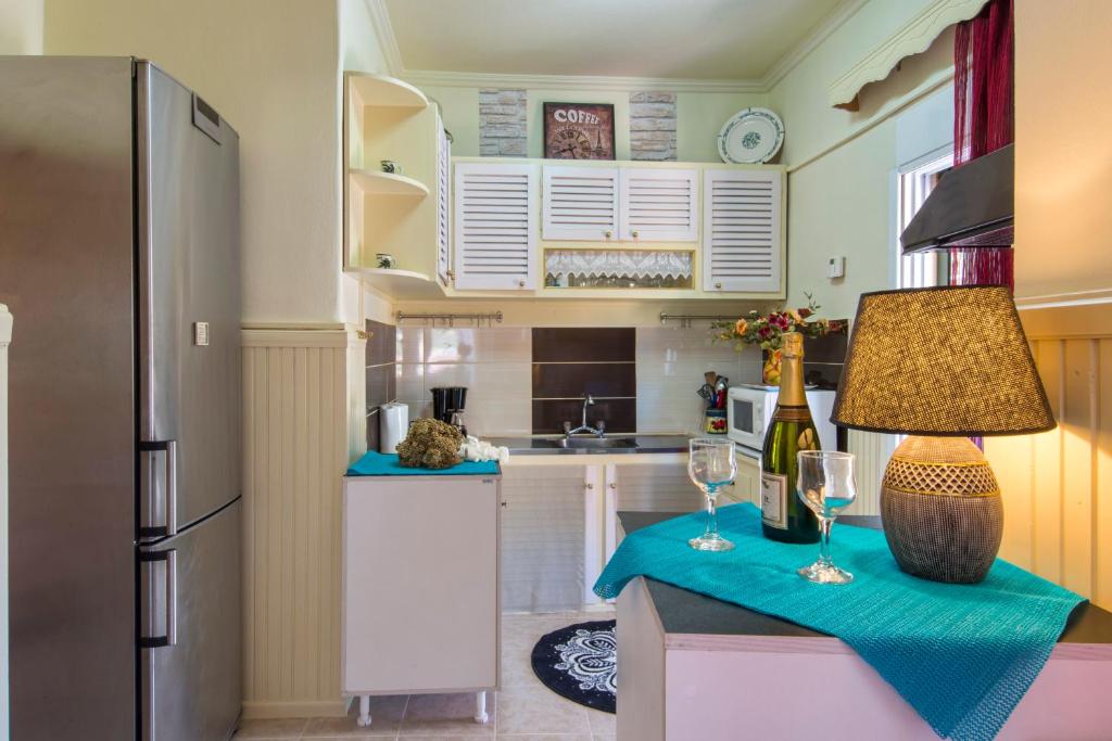 Kuchyň nebo kuchyňský kout v ubytování Alexandra Apartment