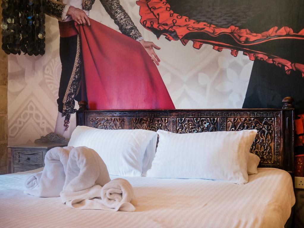 Chapel 5 Boutique Suites B&B - 3