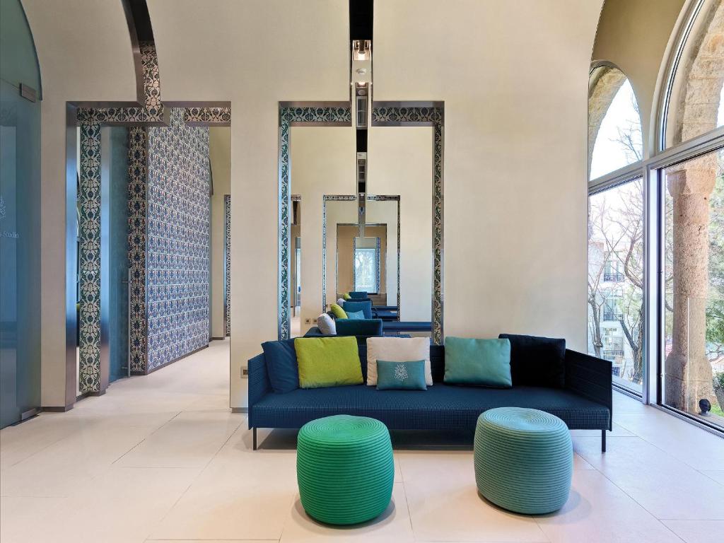 Posezení v ubytování Hotel Al Bustan