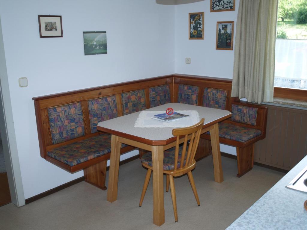 Posezení v ubytování Gästehaus Hubertus