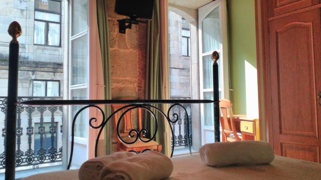 A seating area at PICO SACRO II HOTEL Santiago de Compostela