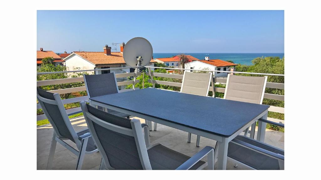 Balkon lub taras w obiekcie Apartments Gvarda
