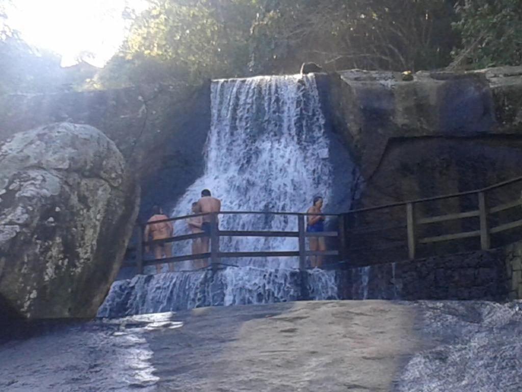  Edifício cm Piscina e Churrasqueira