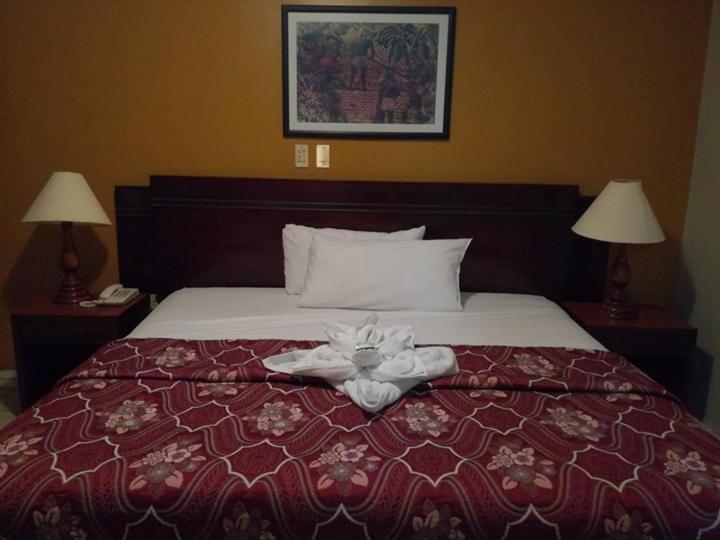 Hotel Dinastía Colima