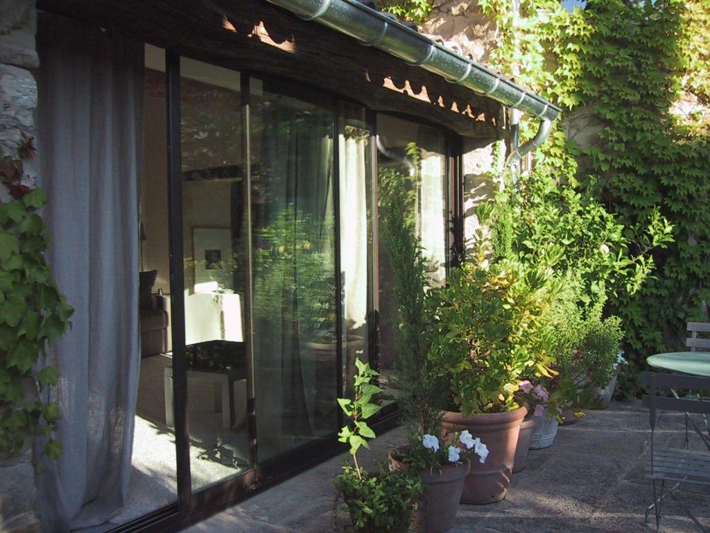 B&B Contemporain Le Jardin - Studio Met Uitzicht Op De Tuin