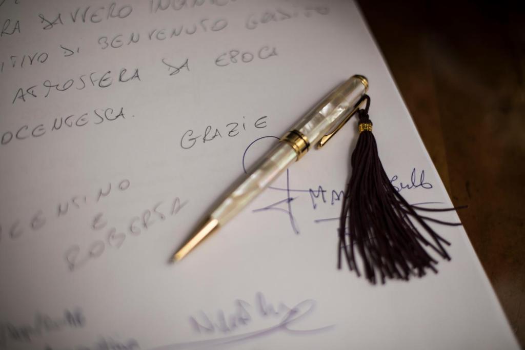 Royal Suite Trinità Dei Monti - Resim 36