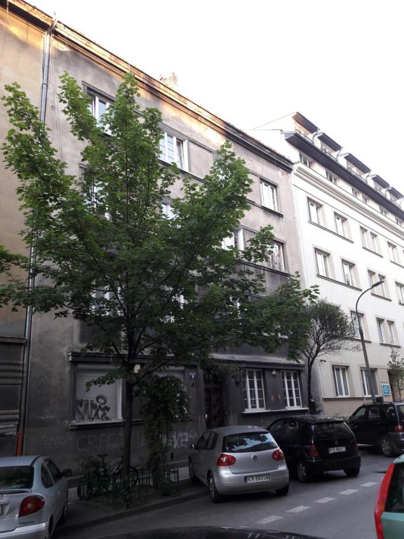 Budova, v ktorej sa apartmán nachádza