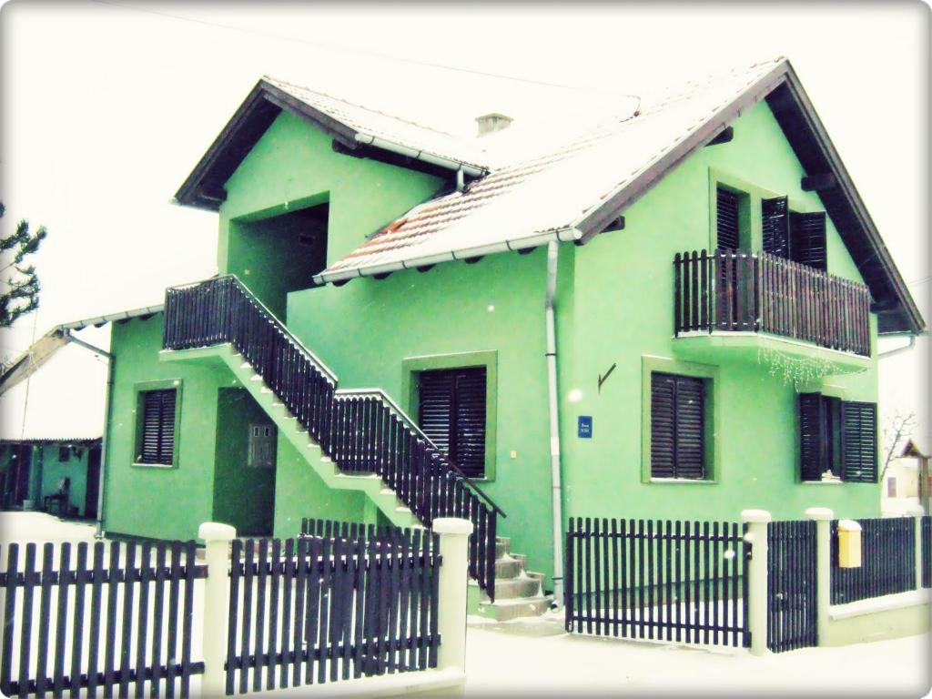Budova, kde se apartmán nachází