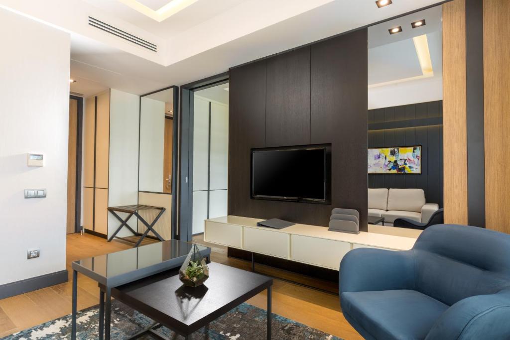 The Fortyfive Business Hotel & Spa - Deluxe King Room