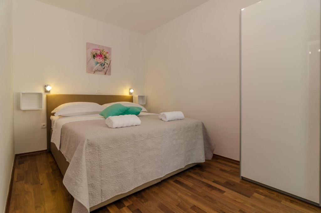 Apartments Silvia - 14