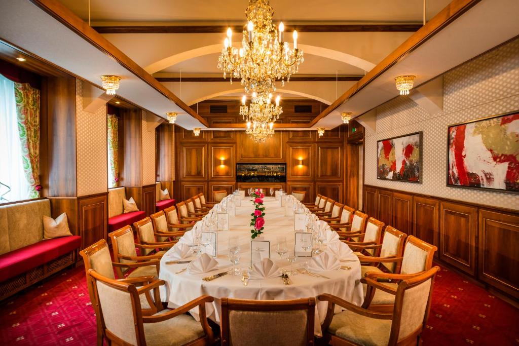 Parkhotel Graz - Traditional Luxury - Resim 26