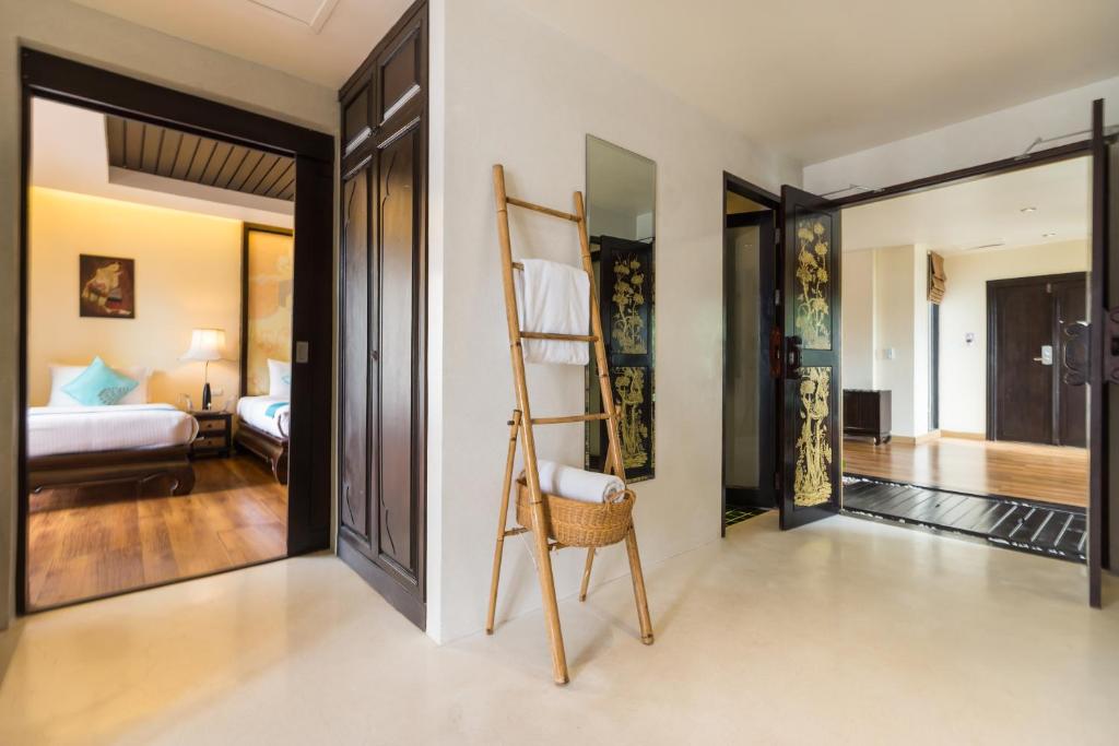 Dara Samui Beach Resort Adults Only, Chaweng - 11