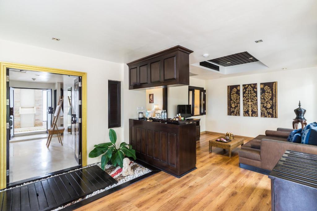 Dara Samui Beach Resort Adults Only, Chaweng - 14