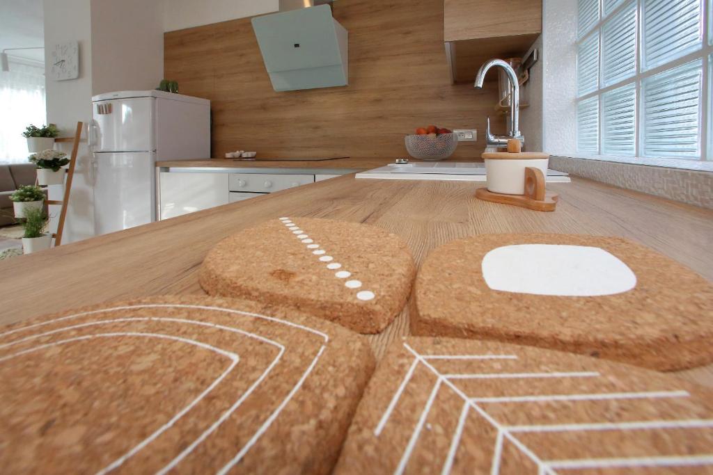 Postel nebo postele na pokoji v ubytování L apartments