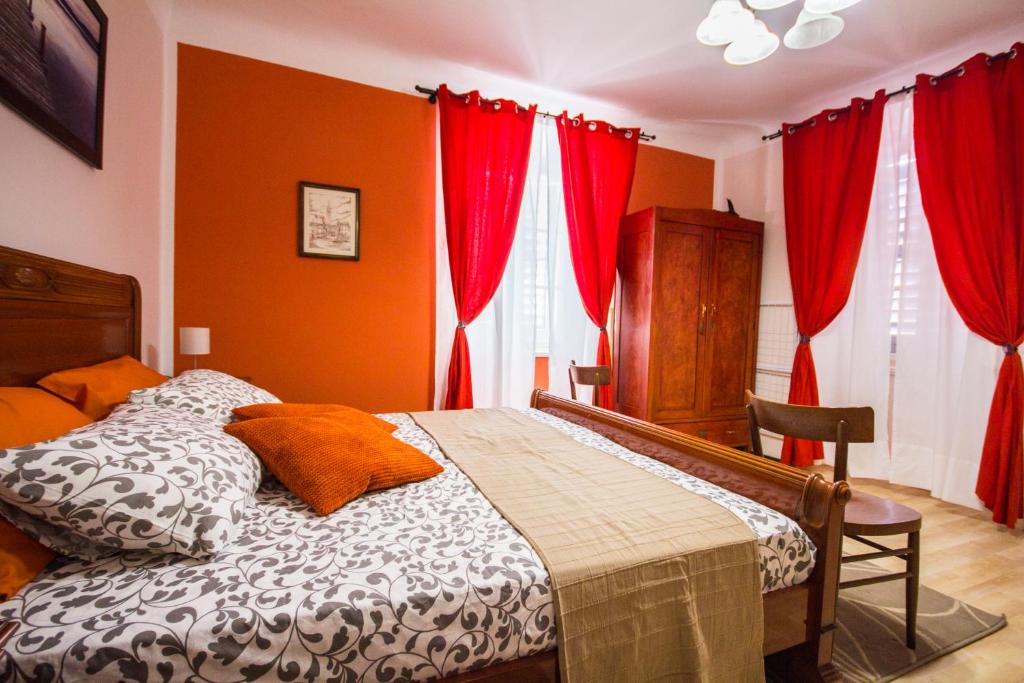 Postelja oz. postelje v sobi nastanitve Phiros B&B