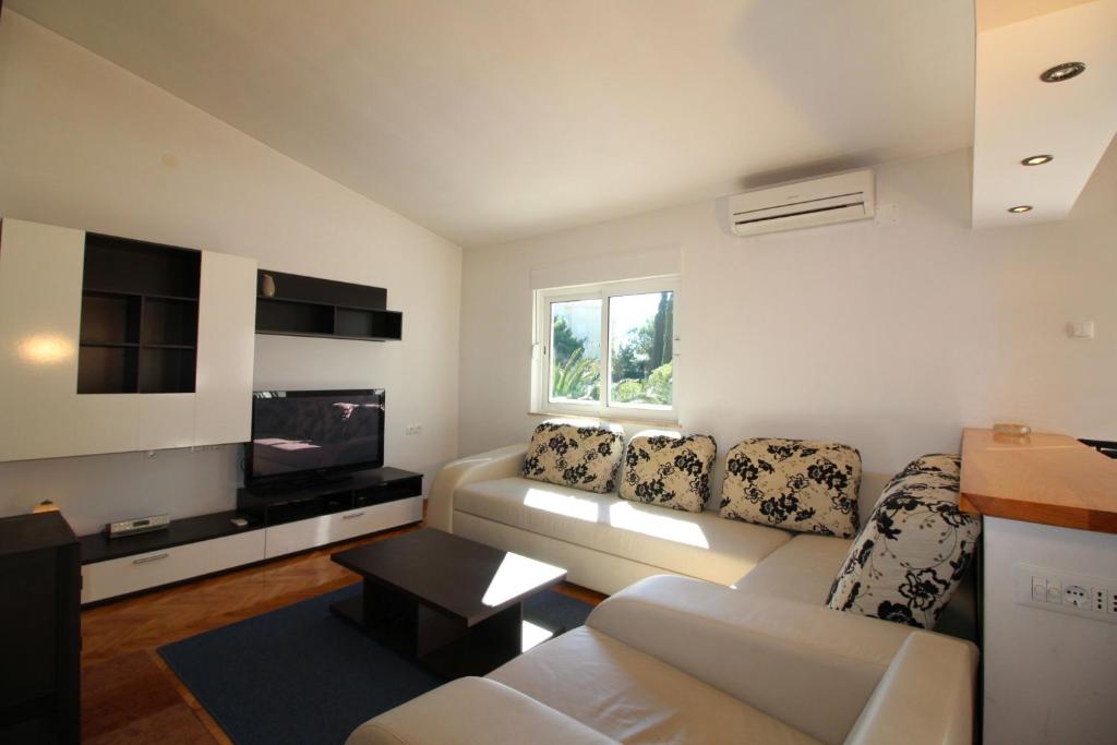 Televízia a/alebo spoločenská miestnosť v ubytovaní Apartment City Centre free parking 1&2 floor