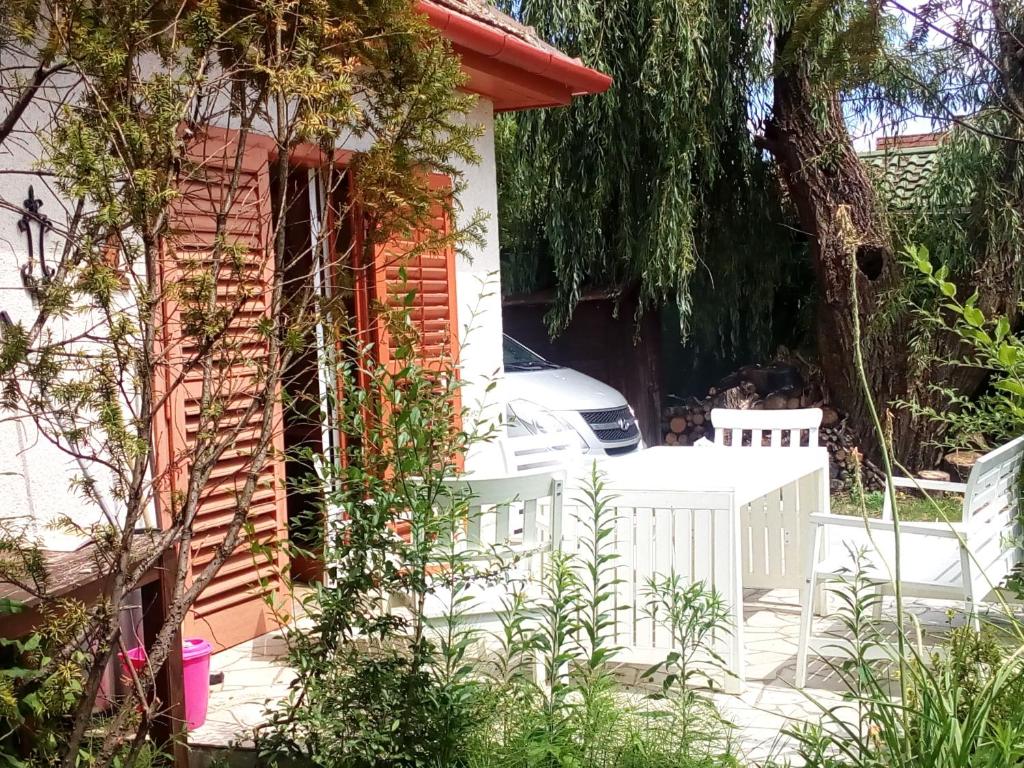 Balaton Lake Apartments, Balatonkenese, Hungary