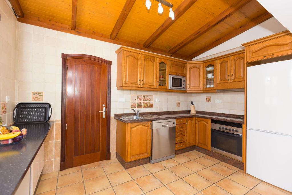 Kuchyň nebo kuchyňský kout v ubytování Villa Corralejo Beach
