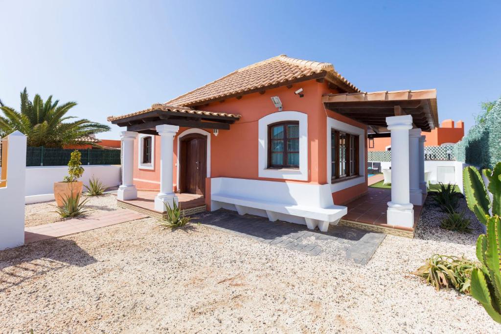 Budova, kde se vila nachází