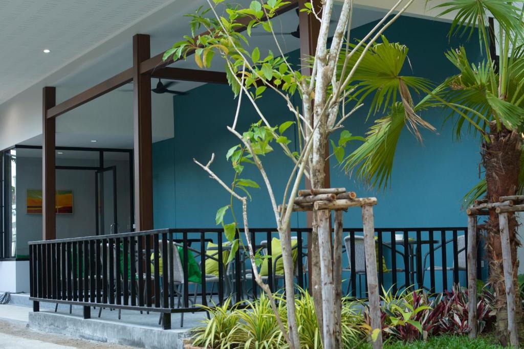 Zahrada ubytování iRest Ao Nang Seafront