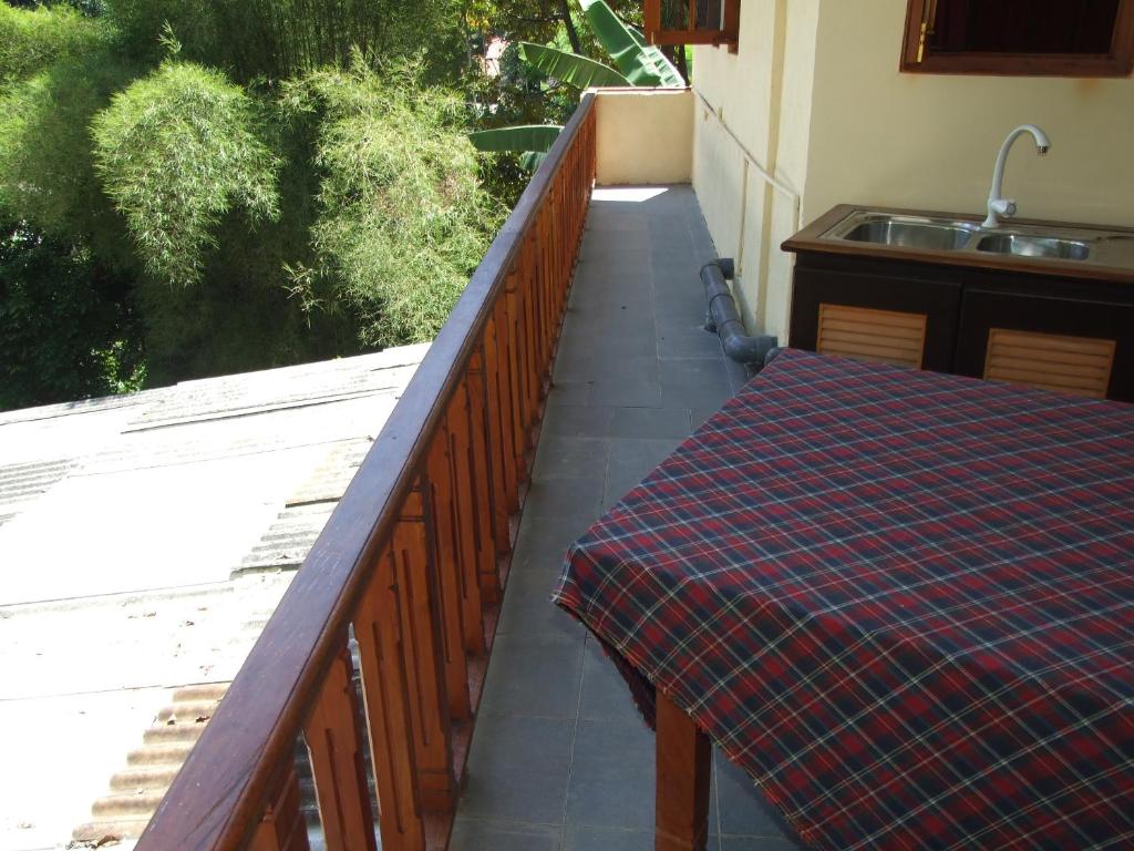 Balkón nebo terasa v ubytování Central City Hostel