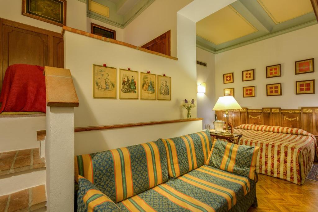 Khu vực ghế ngồi tại Guest House Morandi