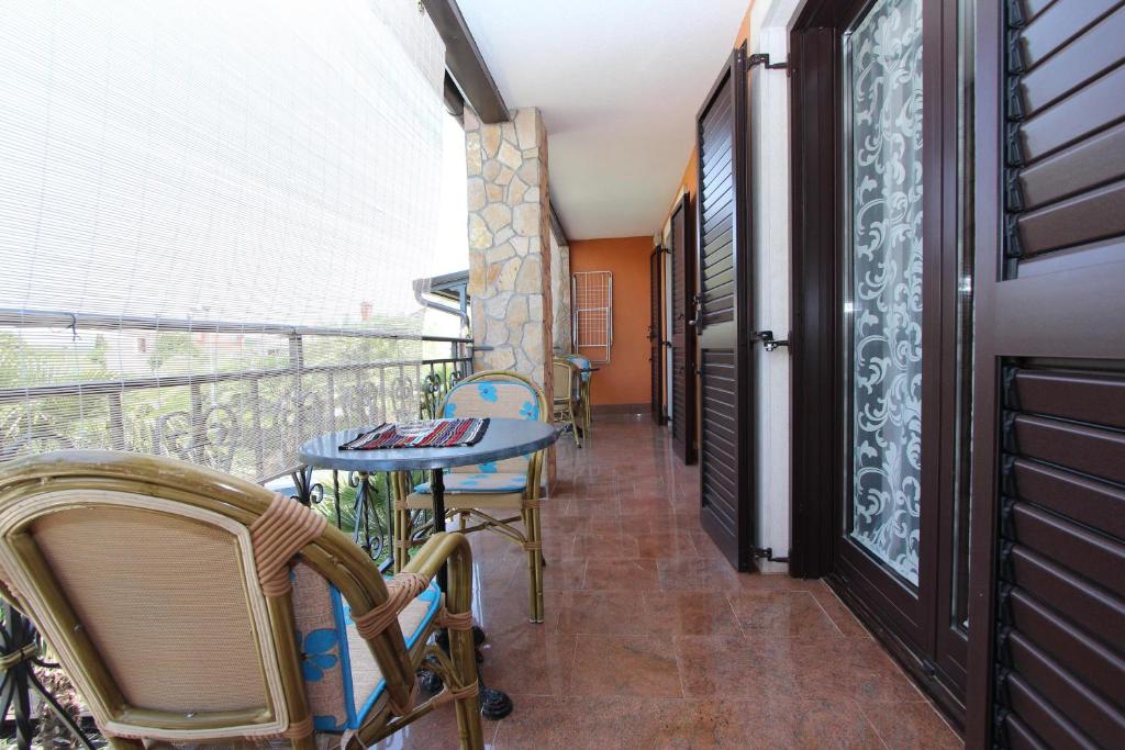 Balkon lub taras w obiekcie Apartments Marlina