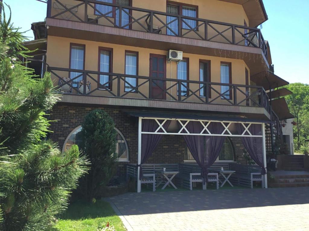 Budova, kde se the country house nachází