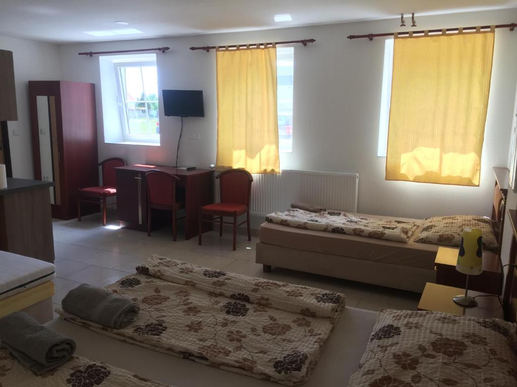 Ubytovna Statek Olomouc - Chambre Quadruple Confort