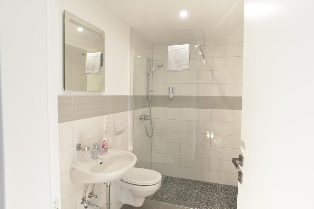 Koupelna v ubytování Hotel zur Eiche