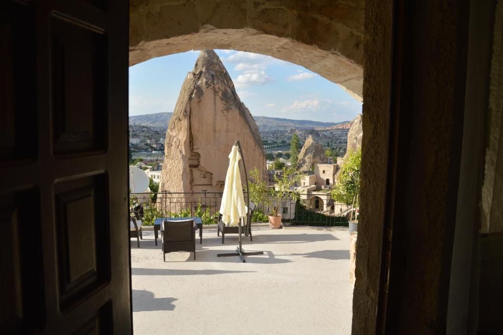 Elite Cave Suites - 12