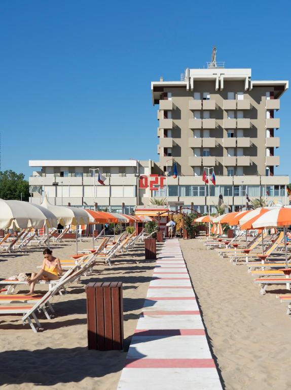 Pláž u hotelu