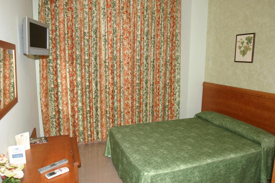 Hotel Fonda Neus - 双人间