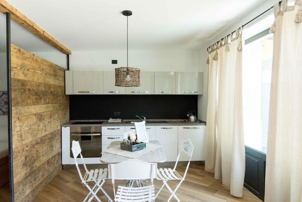 Rocca d'Anfo B&B-Apartments Lake View - MATURAMENTO DELLA STUDIO