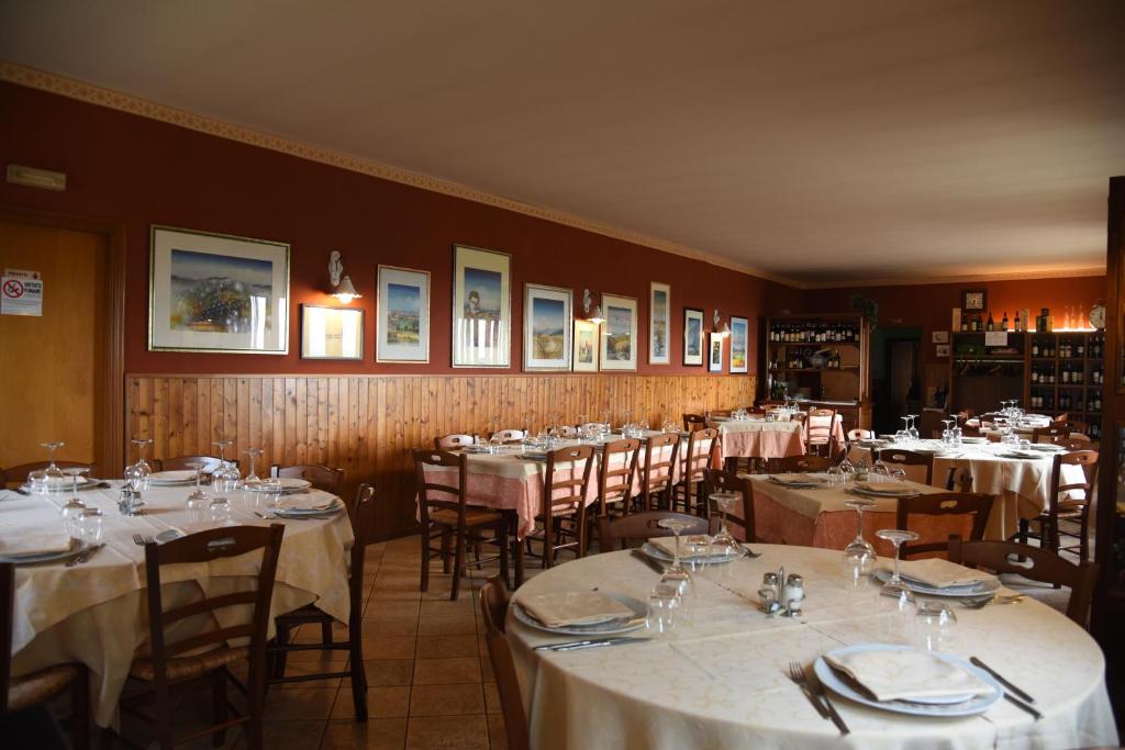 Restaurace v ubytování Albergo Dei Bersaglieri