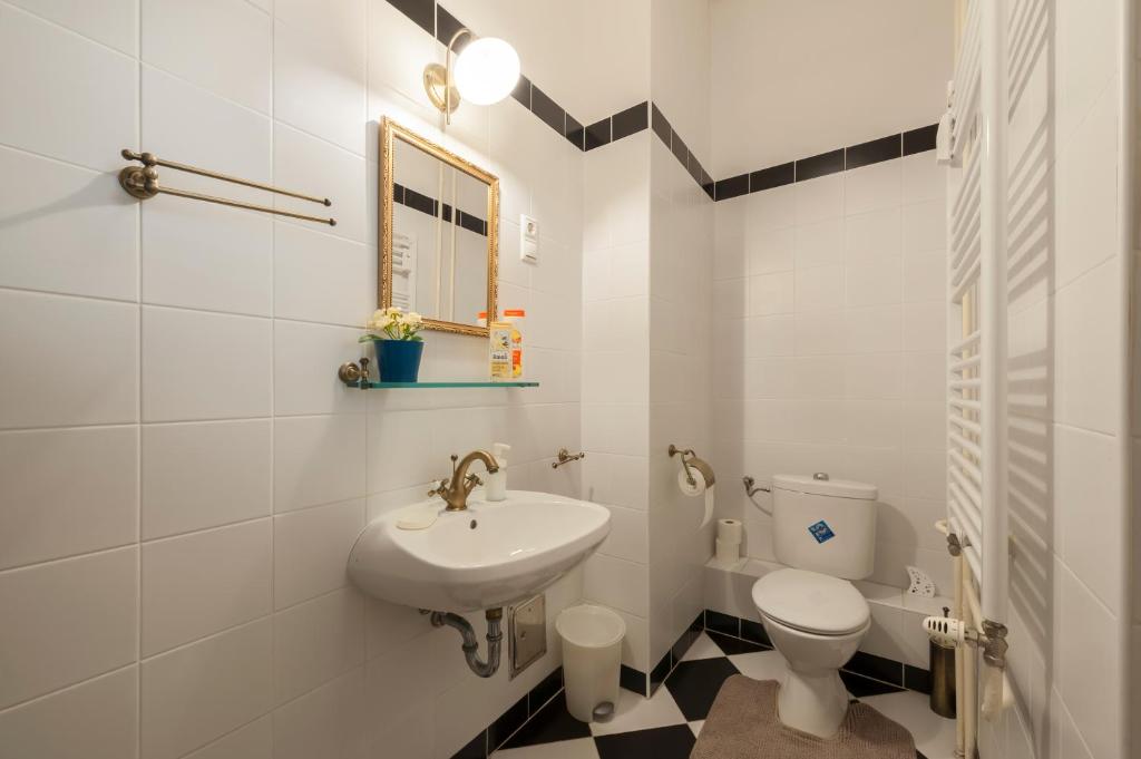 Koupelna v ubytování Liszt Ferenc Boutique Apartment