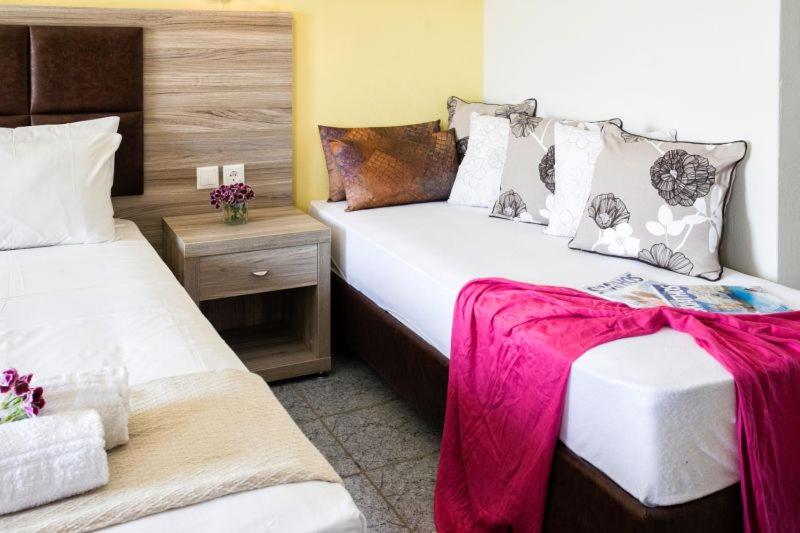 Blue Horizon Studios - 12